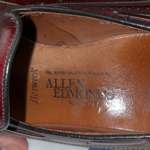 Allen Edmonds Berwick Burgundy Leather Wingtip Tassel Loafers Mens 11 A‎ 8873 main image 9